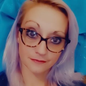 Meet your Posher, Sheena